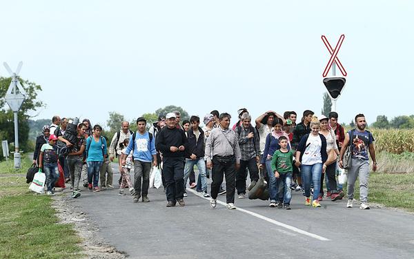 Flüchtlinge (Symbolbild)