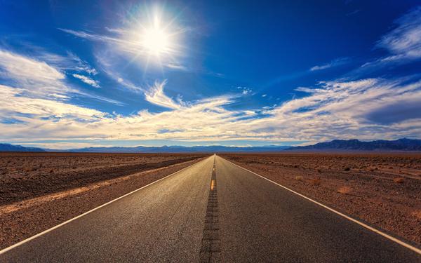 Eine endlose Strasse ohne Ende